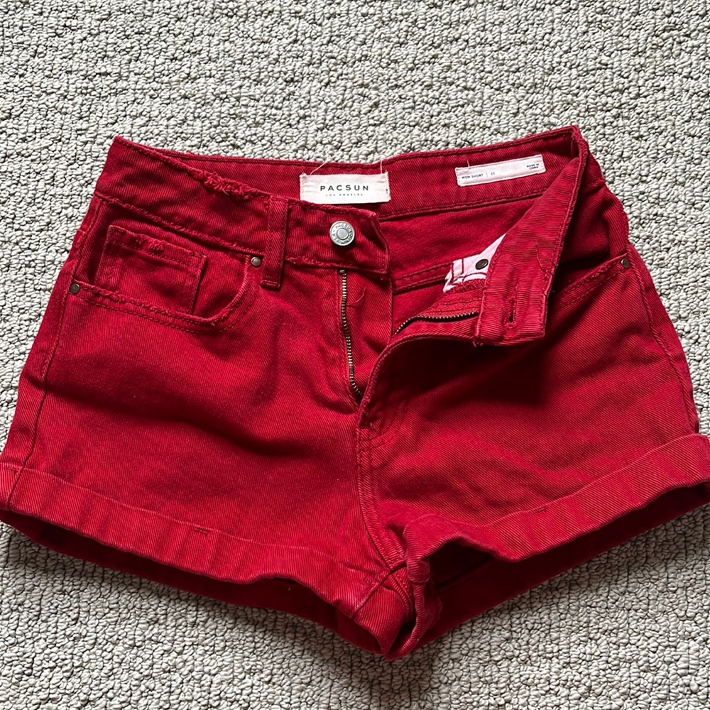 PacSun mom short